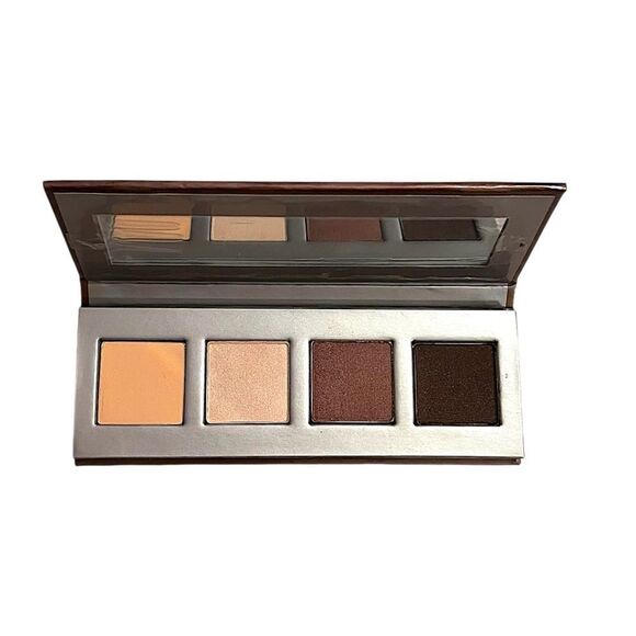 Big Bundle Of Makeup And Skincare HIGH RETAIL - Picture 3 of 7